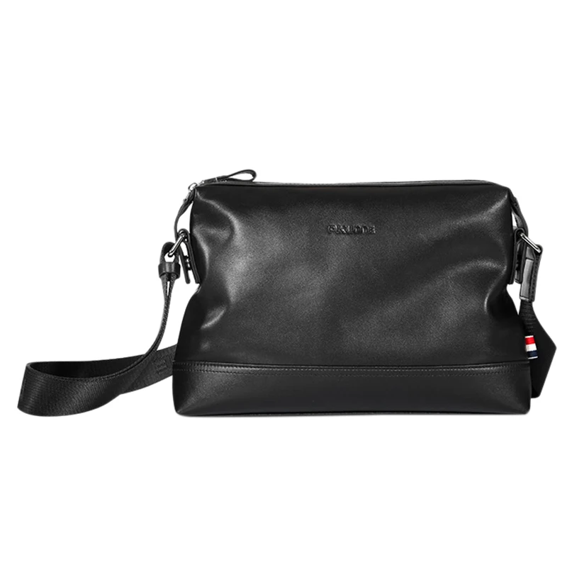 ABDB-P.KUONE Design Genuine Leather Handbag Shoulder Bag High Quality Male Messenger Bag Fashion Luxury Brand Travel Bag
ABDB-P.KUONE Design Genuine Leather Handbag Shoulder Bag High Quality Male Messenger Bag Fashion Luxury Brand Travel Bag