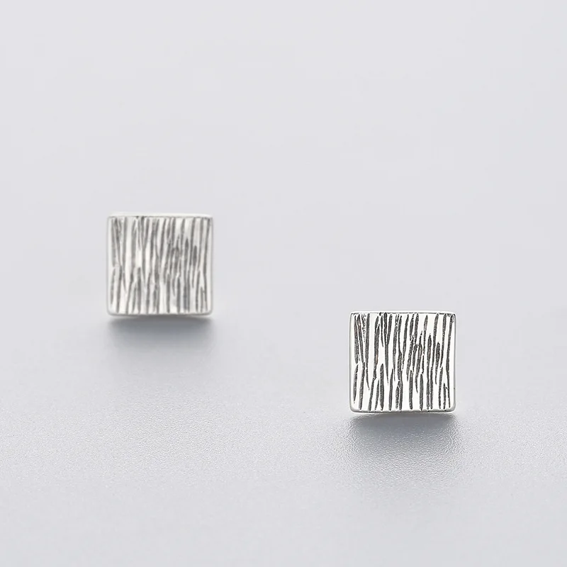 Silver 925 Jewelry Sterling Silver Earrings Retro Tree Pattern Square Ear Studs for Woman Man Ear Bone Studs 2019 Gift
Silver 925 Jewelry Sterling Silver Earrings Retro Tree Pattern Square Ear Studs for Woman Man Ear Bone Studs 2019 Gift