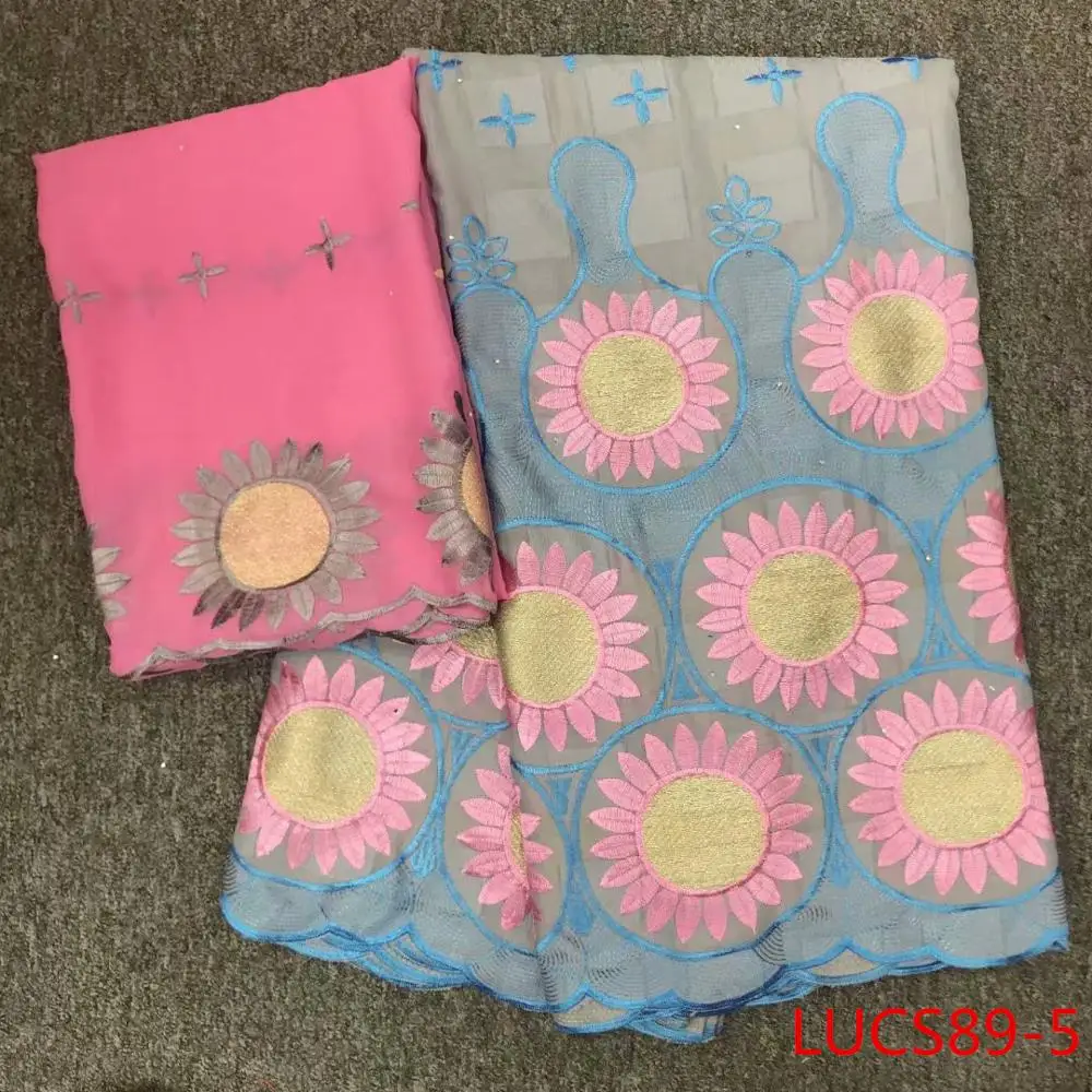 2019 high quality Wholesale swiss cotton flower set tulle mesh lace fabric for dressing
2019 high quality Wholesale swiss cotton flower set tulle mesh lace fabric for dressing