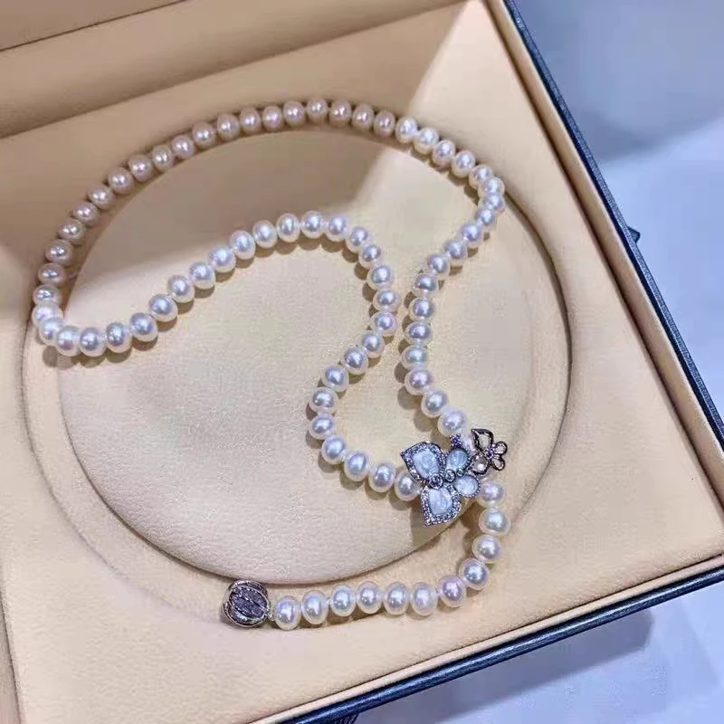 natural 8-9mm white Pearl Necklace 925 silver micro inlay zircon Butterfly clip clasp diy accessory jewelry
natural 8-9mm white Pearl Necklace 925 silver micro inlay zircon Butterfly clip clasp diy accessory jewelry