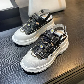White Black Platform Sandals Buckled Covered Toe Height Increasing Leather Sandals Summer Breathable Casual Studed Shoes Women
White Black Platform Sandals Buckled Covered Toe Height Increasing Leather Sandals Summer Breathable Casual Studed Shoes Women