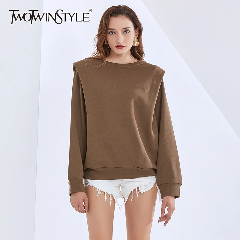 TWOTWINSTYLE Patchwork Embroidery Letter Sweatshirt For Women O Neck Long Sleeve Casual Sweatshirts Female 2020 Fall Fashion New
TWOTWINSTYLE Patchwork Embroidery Letter Sweatshirt For Women O Neck Long Sleeve Casual Sweatshirts Female 2020 Fall Fashion New