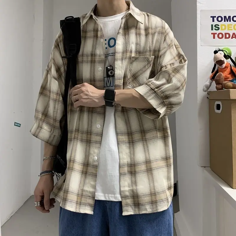 2020 Spring And Summer New Youth Popular Men's Color Matching Lattice Seven-quarter Sleeve Shirt Fashion Casual Shirt Jacket
2020 Spring And Summer New Youth Popular Men's Color Matching Lattice Seven-quarter Sleeve Shirt Fashion Casual Shirt Jacket