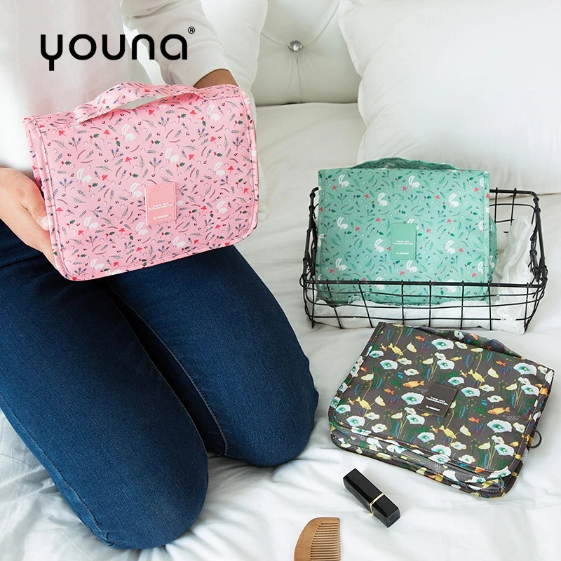Travel Twill Hanging Toiletry Bag Makeup Storage Beauty Bag Cosmetic Organizer Handbag with Zipper Mesh Pocket for Women Girls
Travel Twill Hanging Toiletry Bag Makeup Storage Beauty Bag Cosmetic Organizer Handbag with Zipper Mesh Pocket for Women Girls
