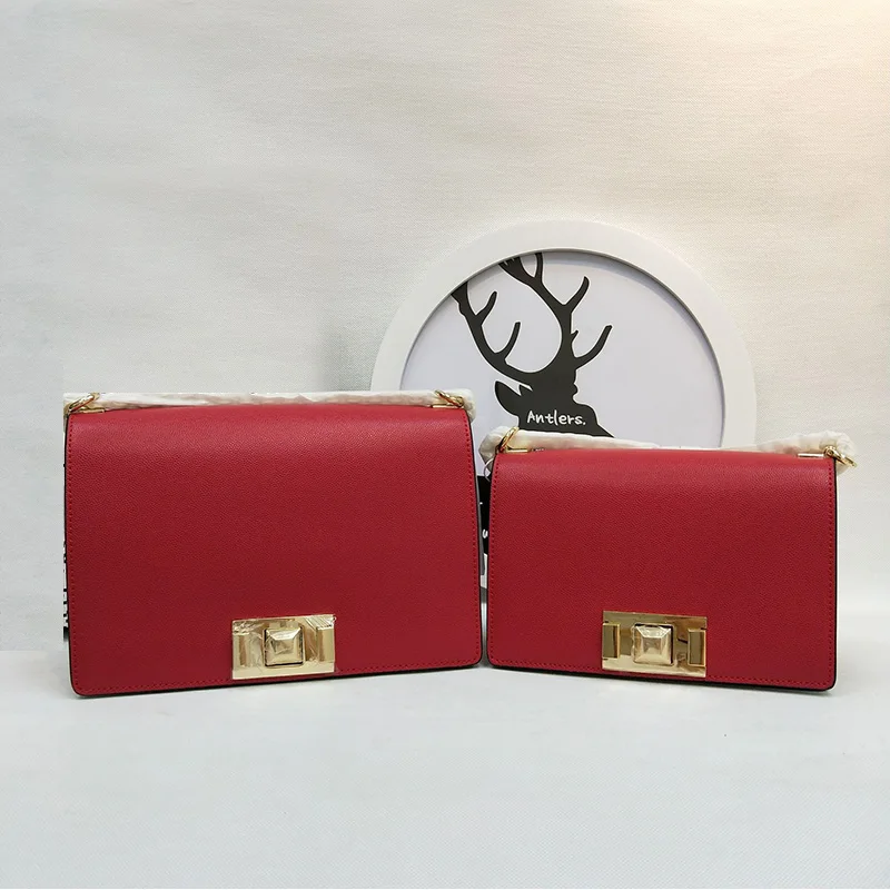 2019 Luxury brand classic genuine leather envelope bag for women with a single-shoulder diagonal cross-chain bag flap bag
2019 Luxury brand classic genuine leather envelope bag for women with a single-shoulder diagonal cross-chain bag flap bag