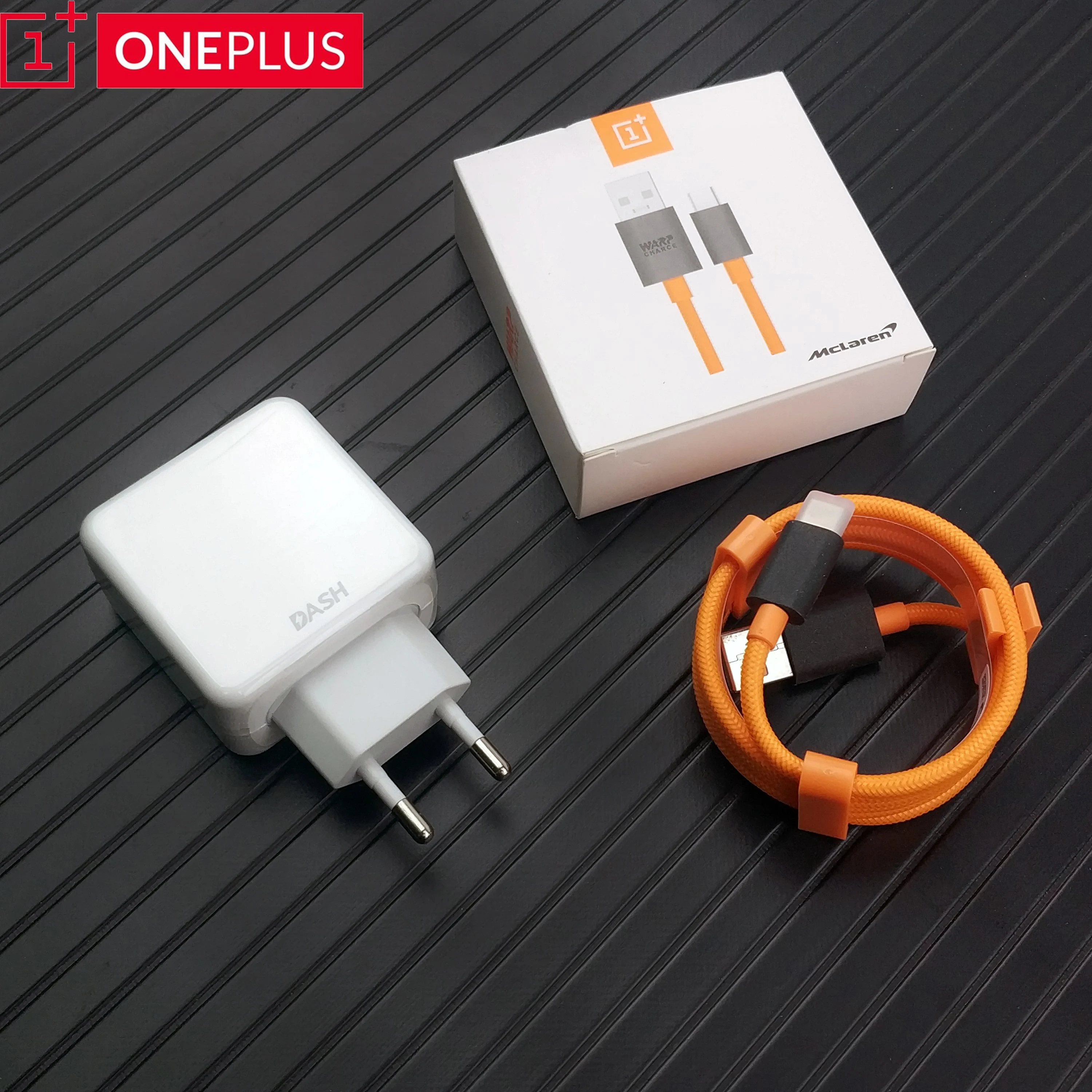 Original Oneplus 6 dash Warp Fast Charger 4A Usb Type-C EU Travel wall quick Charge power adapter for Oneplus 3 3T 5 5T 6 6T 1+
Original Oneplus 6 dash Warp Fast Charger 4A Usb Type-C EU Travel wall quick Charge power adapter for Oneplus 3 3T 5 5T 6 6T 1+
