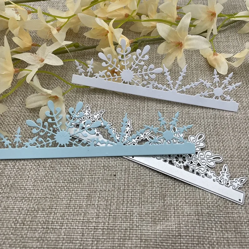 Snowflake border Metal Cutting Dies Stencils For DIY Scrapbooking Decorative Embossing Handcraft Die Cutting Template Mold
Snowflake border Metal Cutting Dies Stencils For DIY Scrapbooking Decorative Embossing Handcraft Die Cutting Template Mold