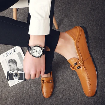 Summer Breathable Men Loafers Handmade Moccasins Genuine Leather Casual Shoes Slip On Flats Mens Driving Shoes Big Size
Summer Breathable Men Loafers Handmade Moccasins Genuine Leather Casual Shoes Slip On Flats Mens Driving Shoes Big Size