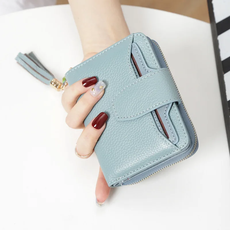 Bit Large-capacity Leather Wallet Women's Short Card Bag Integrated Women's Wallet 2020 CowhidePurse Card Wallet Luxury Design
Bit Large-capacity Leather Wallet Women's Short Card Bag Integrated Women's Wallet 2020 CowhidePurse Card Wallet Luxury Design