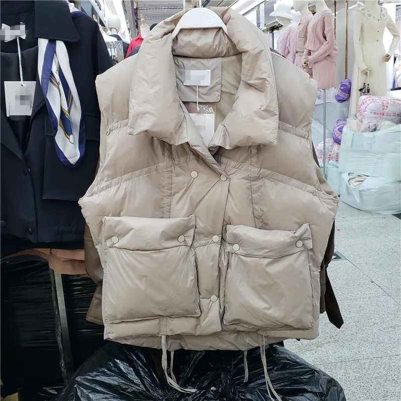 Fashion Winter Cotton Vest Coat Women 2020 New Loose Double Breasted Big Pockets Drawstring Padded Sleeveless Parka Female Cloth
Fashion Winter Cotton Vest Coat Women 2020 New Loose Double Breasted Big Pockets Drawstring Padded Sleeveless Parka Female Cloth