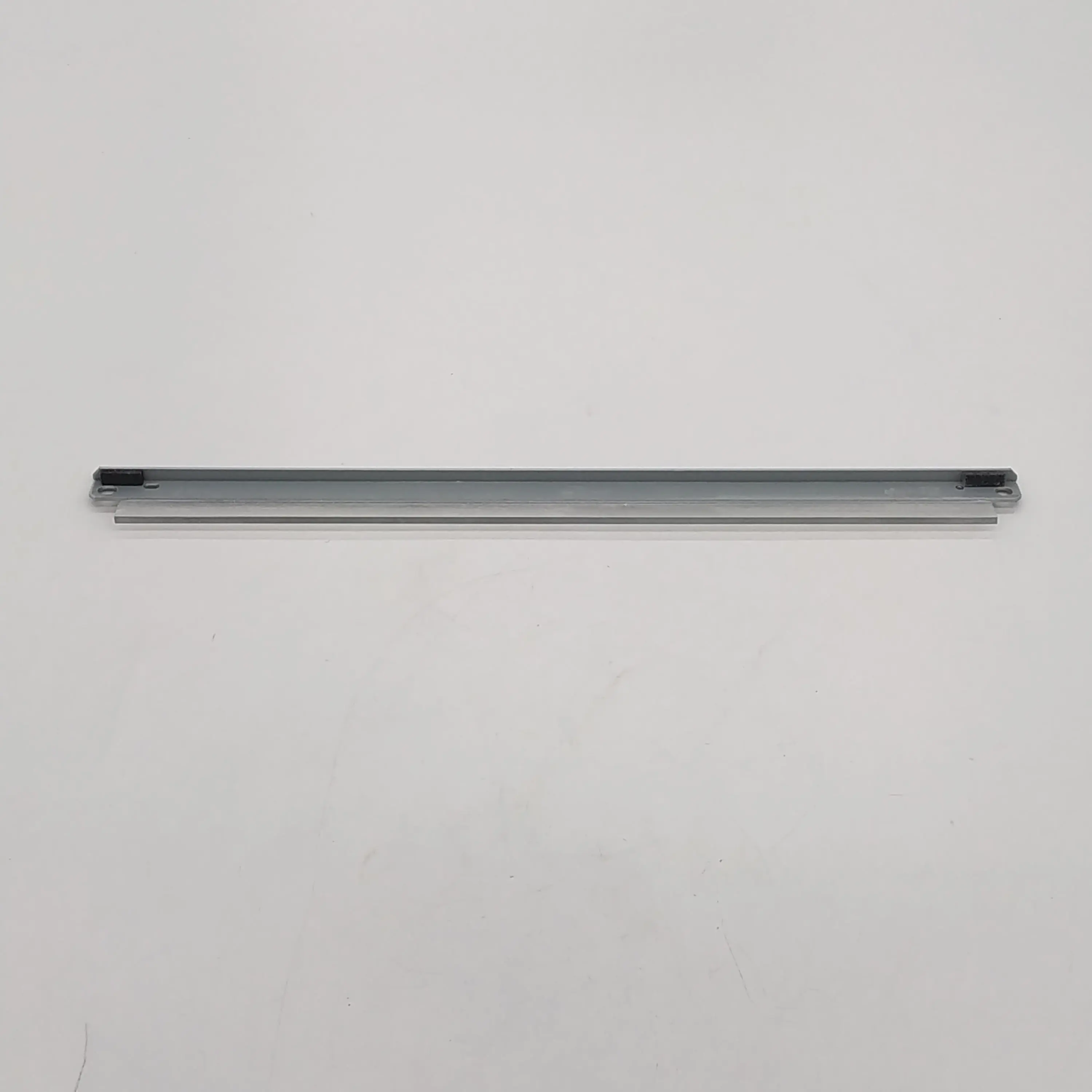 Щетки стеклоочистителя для барабана Toshiba E-STUDIO 2523A 2523AD 232323am 2829A 2329A 2822AF 2822AM 2823AM, 3 шт.
Щетки стеклоочистителя для барабана Toshiba E-STUDIO 2523A 2523AD 232323am 2829A 2329A 2822AF 2822AM 2823AM, 3 шт.