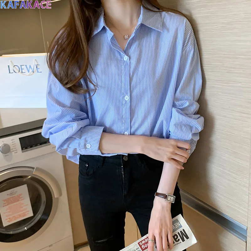 KAFAKACE 2020 Blouses Shirts Women Blue Striped Print Loose Lady Office Tops Blusas Elegant Blouse Fashion Korean style Clothing
KAFAKACE 2020 Blouses Shirts Women Blue Striped Print Loose Lady Office Tops Blusas Elegant Blouse Fashion Korean style Clothing
