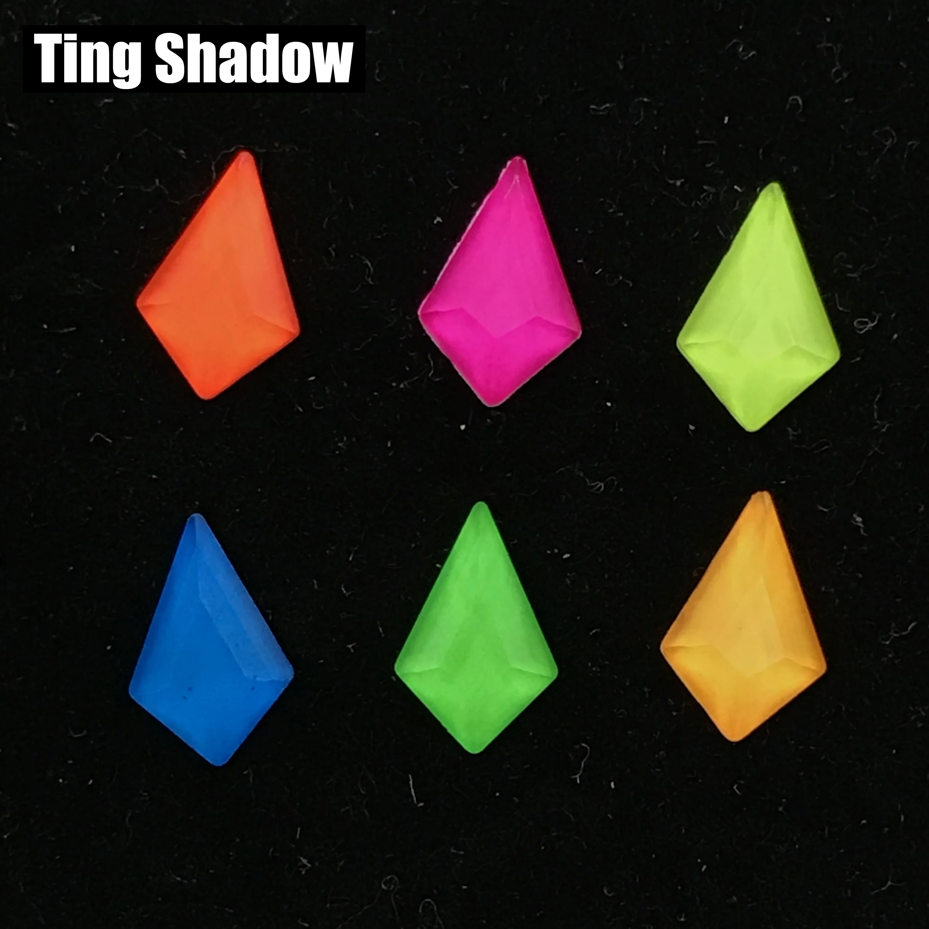 Arrow Fluorescent Crystal Luminous Non Hotfix Nail Neon Rhinestones Clothes Nail 3D Nail Art Decoration
Arrow Fluorescent Crystal Luminous Non Hotfix Nail Neon Rhinestones Clothes Nail 3D Nail Art Decoration
