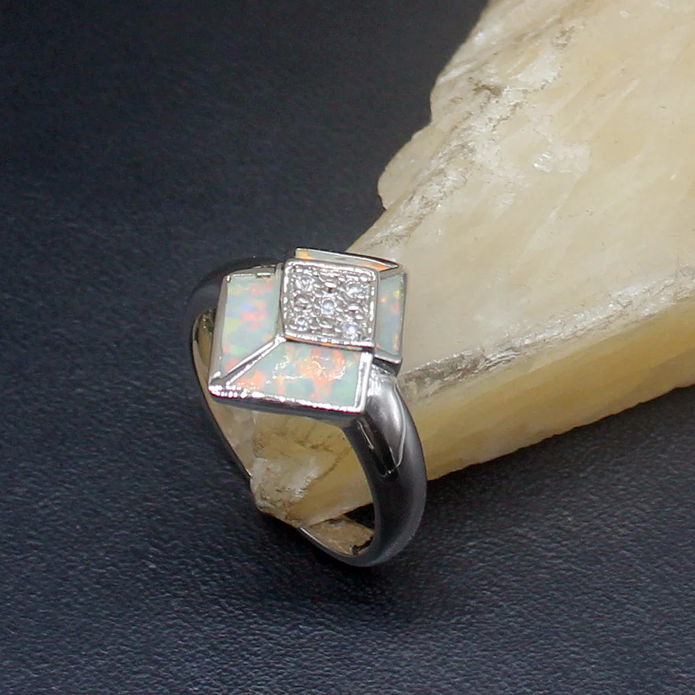 Gemstonefactory Jewelry Big Promotion Single Unique 925 Silver Australian White Opal Women Men Gifts Band Rings 7# 20214427
Gemstonefactory Jewelry Big Promotion Single Unique 925 Silver Australian White Opal Women Men Gifts Band Rings 7# 20214427