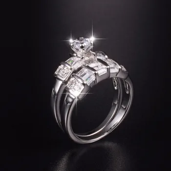 Fashion Princess-cut Six Claw 1.2ct Simulated Diamond ring Set 2-in-1 10KT White Gold Plated Cocktail Wedding Ring For Women 
Fashion Princess-cut Six Claw 1.2ct Simulated Diamond ring Set 2-in-1 10KT White Gold Plated Cocktail Wedding Ring For Women