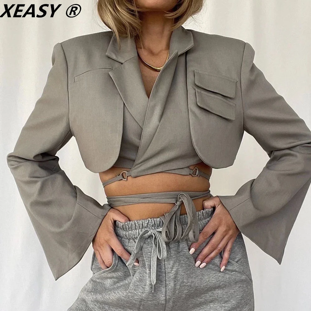 XEASY 2021 Women Fashion Vintage Bandage Short Blazer Female Notched Collar Long Sleeve Asymmetrical England Style Suit Jacket
XEASY 2021 Women Fashion Vintage Bandage Short Blazer Female Notched Collar Long Sleeve Asymmetrical England Style Suit Jacket