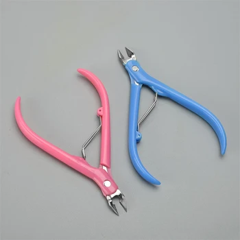 Manicure Nail Art Cuticle Cutter Finger&Toenail Care Cutter Nippers Clipper with Anti-slip Handle (Random Color)
Manicure Nail Art Cuticle Cutter Finger&Toenail Care Cutter Nippers Clipper with Anti-slip Handle (Random Color)