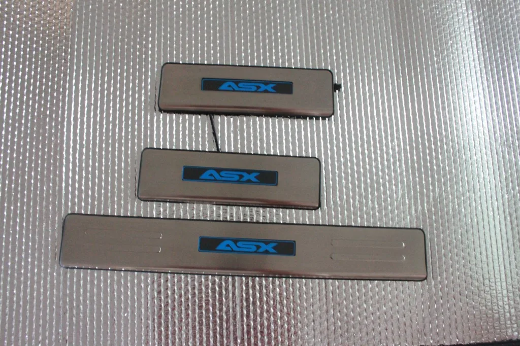 2013 Jin Hyun Brushed Light Included LED Article Threshold Only Modified Welcome Pedal
2013 Jin Hyun Brushed Light Included LED Article Threshold Only Modified Welcome Pedal