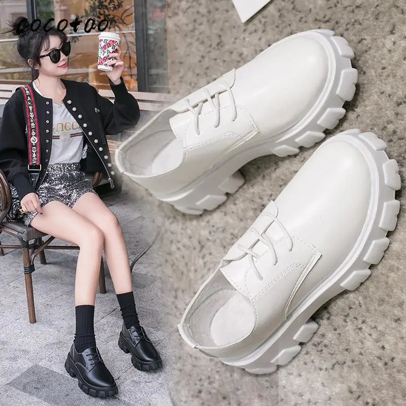 British Style Black Casual Small Leather Shoes Women 2020 Autumn And Winter New Korean Version Of The Wild Ulzzang Platform Shoe 
British Style Black Casual Small Leather Shoes Women 2020 Autumn And Winter New Korean Version Of The Wild Ulzzang Platform Shoe