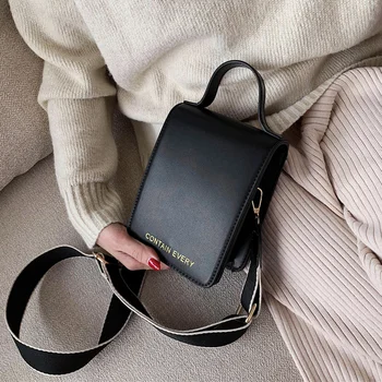 New Design Small Square Bags Pink Color Vertical Shape 2020 new Korean fashion wide shoulder strap crossbody bags for women
New Design Small Square Bags Pink Color Vertical Shape 2020 new Korean fashion wide shoulder strap crossbody bags for women