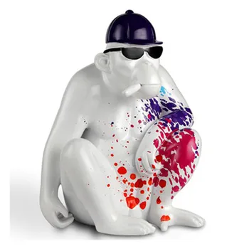 Modern Resin Crafts Cigar Monkey Sculpture Cartoon Animal Fashion Orangutan With Hat Home Decoration Accessories A1023
Modern Resin Crafts Cigar Monkey Sculpture Cartoon Animal Fashion Orangutan With Hat Home Decoration Accessories A1023