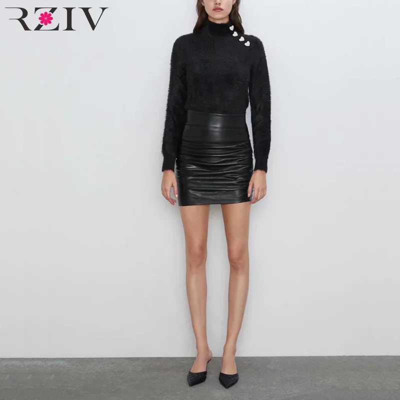 RZIV Autumn and winter women's sweater casual solid color high collar long sleeve button decorative sweater
RZIV Autumn and winter women's sweater casual solid color high collar long sleeve button decorative sweater