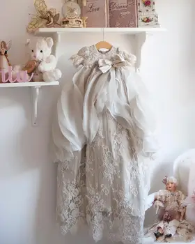Christening Gowns For Baby Girls Beads Appliqued Overskirts Baptism Dresses With Bonnet Lace Flower Girl First Communication Dr
Christening Gowns For Baby Girls Beads Appliqued Overskirts Baptism Dresses With Bonnet Lace Flower Girl First Communication Dr