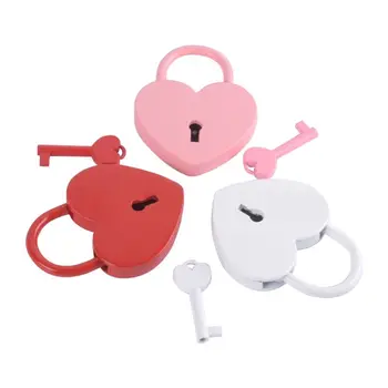 Mini Portable Vintage Heart Shaped Lock Zinc Alloy Padlock with Key for Jewelry Storage Box Diary Book Security Luggage
Mini Portable Vintage Heart Shaped Lock Zinc Alloy Padlock with Key for Jewelry Storage Box Diary Book Security Luggage