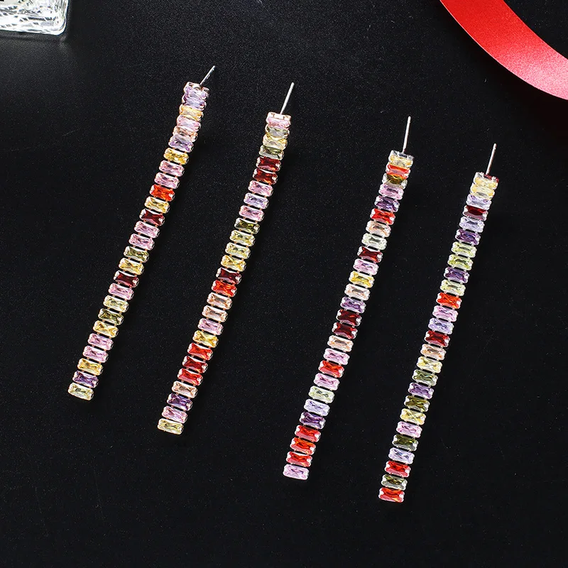 Fashion White and Colorful Zircon Stone Long Bar Earrings for Women Wedding Party Earrings Jewelry Accessories
Fashion White and Colorful Zircon Stone Long Bar Earrings for Women Wedding Party Earrings Jewelry Accessories