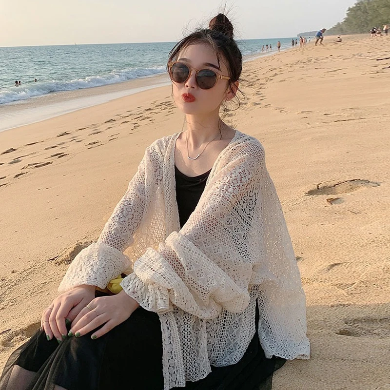 Thin Bikini Cover-Ups Long Lace Cardigan Summer Beach Blouse Tunic Hollow Out Beach Wear Swimsuit Women Long Sleeve knitted Top
Thin Bikini Cover-Ups Long Lace Cardigan Summer Beach Blouse Tunic Hollow Out Beach Wear Swimsuit Women Long Sleeve knitted Top