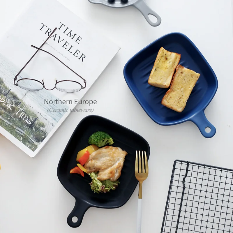 Nordic Style Dinner Plate Ceramic Handle Rice Bowl Multifunctional Household Bread Tableware Fruit Breakfast Plate Kitchen Tool
Nordic Style Dinner Plate Ceramic Handle Rice Bowl Multifunctional Household Bread Tableware Fruit Breakfast Plate Kitchen Tool