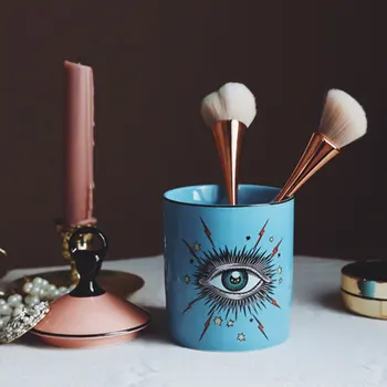 Ceramic Eye Jar with Lid Decorative Candel Holder Pottery Makeup Brush Cup Trinket Jewelry Storage Home Room Decor Birthday Gift
Ceramic Eye Jar with Lid Decorative Candel Holder Pottery Makeup Brush Cup Trinket Jewelry Storage Home Room Decor Birthday Gift