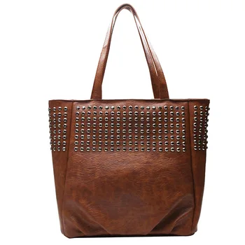 2020 Vintage Women Rivet Large Capacity Handbag PU Leather Women Shoulder Bags Designer Ladies Casual Tote Bags Sac a Main Femme 
2020 Vintage Women Rivet Large Capacity Handbag PU Leather Women Shoulder Bags Designer Ladies Casual Tote Bags Sac a Main Femme