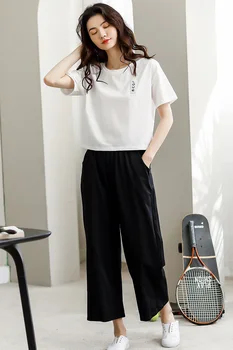 Women's pajama set short sleeve casual top long pant set thin summer soft cotton print plus size night suit home wear
Women's pajama set short sleeve casual top long pant set thin summer soft cotton print plus size night suit home wear