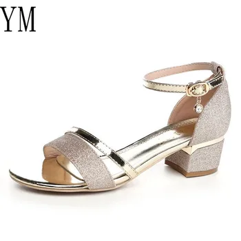 2020 spring sexy Ankle Strap fish mouth hollow Roman sandals thick with a word with high heels female summer Sexy female sandals
2020 spring sexy Ankle Strap fish mouth hollow Roman sandals thick with a word with high heels female summer Sexy female sandals