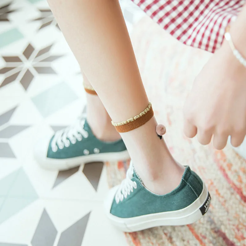 Hot Sale 5 Colors Harajuku Style Transparent Women Silk Socks With Balls Ultra-thin Glass Silk Female Summer Socks
Hot Sale 5 Colors Harajuku Style Transparent Women Silk Socks With Balls Ultra-thin Glass Silk Female Summer Socks