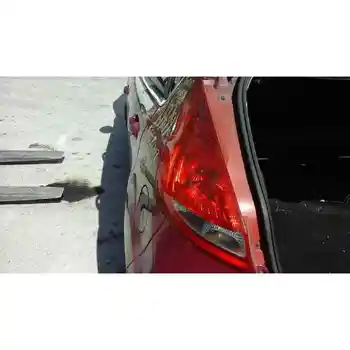 8A6113405A LEFT REAR light FORD FROLIC (CB1)
8A6113405A LEFT REAR light FORD FROLIC (CB1)