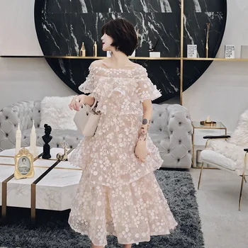 Off Shoulder Oriental Short Style Banquet Dresses Chinese Vintage Traditional Wedding Cheongsam Elegant Evening Party Gowns
Off Shoulder Oriental Short Style Banquet Dresses Chinese Vintage Traditional Wedding Cheongsam Elegant Evening Party Gowns