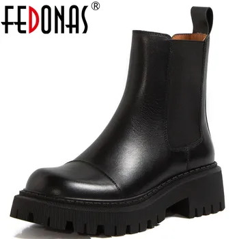 FEDONAS Rubber Boots For Women 2020 Fall Winter Newest Chunky Heels Shoes Woman Heels Classic Female Working Basic Ankle Boots
FEDONAS Rubber Boots For Women 2020 Fall Winter Newest Chunky Heels Shoes Woman Heels Classic Female Working Basic Ankle Boots
