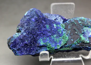 201g Natural azurite and malachite symbiotic mineral crystal specimens Stones and crystals from China
201g Natural azurite and malachite symbiotic mineral crystal specimens Stones and crystals from China