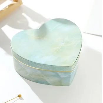 3PCS Florist Hat Boxes Heart Shaped Box Candy Boxes Set of 3 Gift Box Packaging Boxes for Gifts Christmas Flowers Gifts