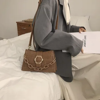 Vintage Shoulder Bag WOMEN'S Bag Package 2020 New Style chao wang Red Simple Armpit Package Versatile INS shi tou wen Square Sli
Vintage Shoulder Bag WOMEN'S Bag Package 2020 New Style chao wang Red Simple Armpit Package Versatile INS shi tou wen Square Sli