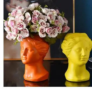 CREATIVE NORDIC RESIN HUMAN HEAD VASE FLOWER VASE SCULPTURE MODERN HOME DECORATIVE ORNAMENTS FLOWER ARRANGEMENT VENUS DAVID
CREATIVE NORDIC RESIN HUMAN HEAD VASE FLOWER VASE SCULPTURE MODERN HOME DECORATIVE ORNAMENTS FLOWER ARRANGEMENT VENUS DAVID
