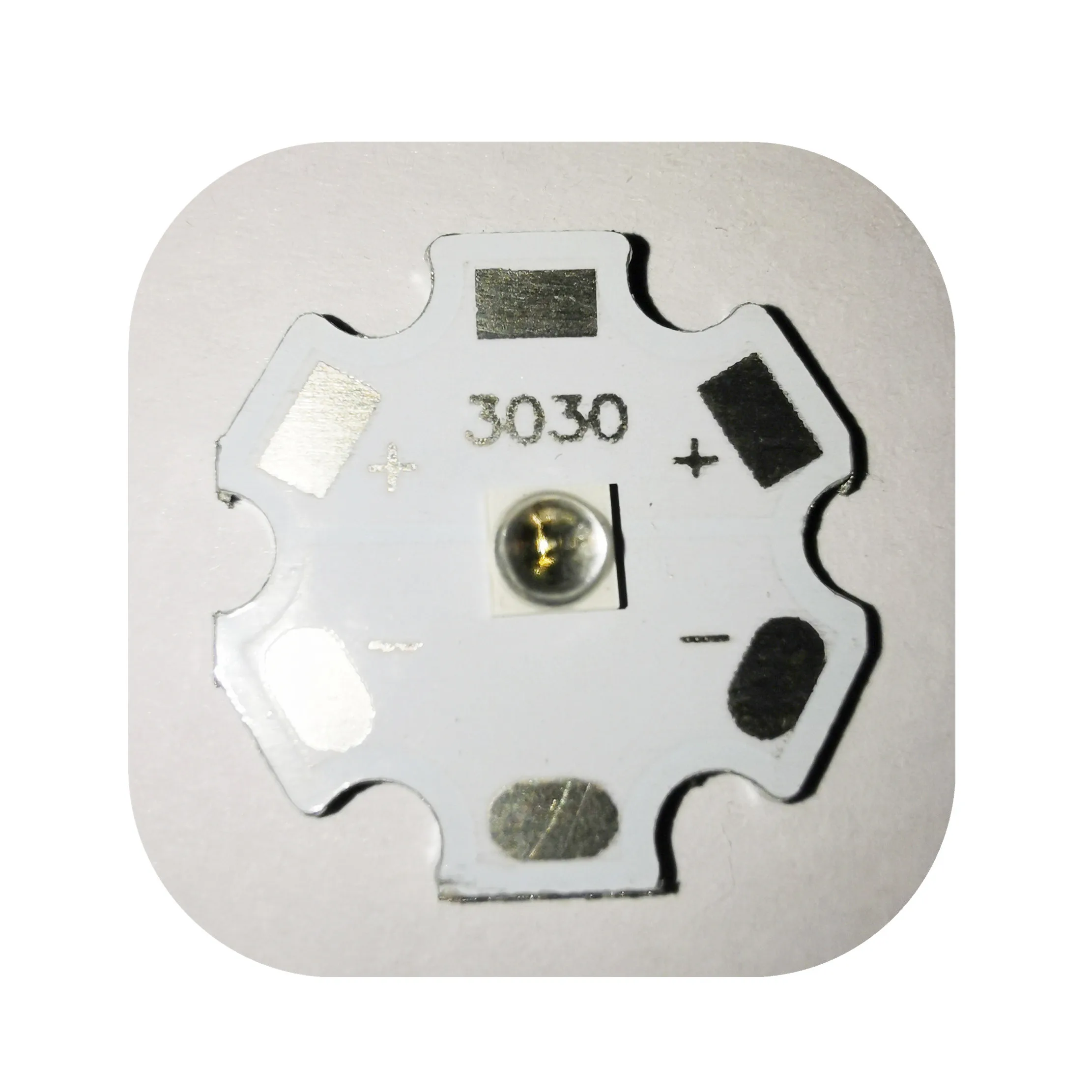 20 PCS IR High Power LED Chips lens 850nm 1W 1.3W Replace 730Nm 3W 5W 10W 20WEmitter Diode COB integrated Matrix Light Beads
20 PCS IR High Power LED Chips lens 850nm 1W 1.3W Replace 730Nm 3W 5W 10W 20WEmitter Diode COB integrated Matrix Light Beads