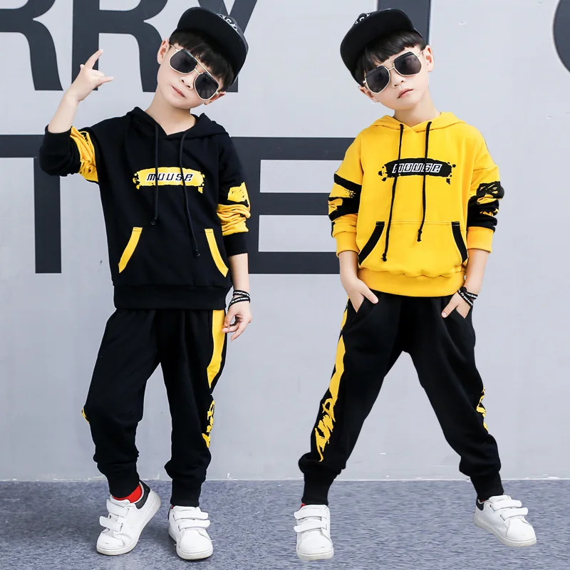 YK6066 2020 new Korean boy autumn suit in the children's long-sleeved color matching sweater children's two-piece suit
YK6066 2020 new Korean boy autumn suit in the children's long-sleeved color matching sweater children's two-piece suit