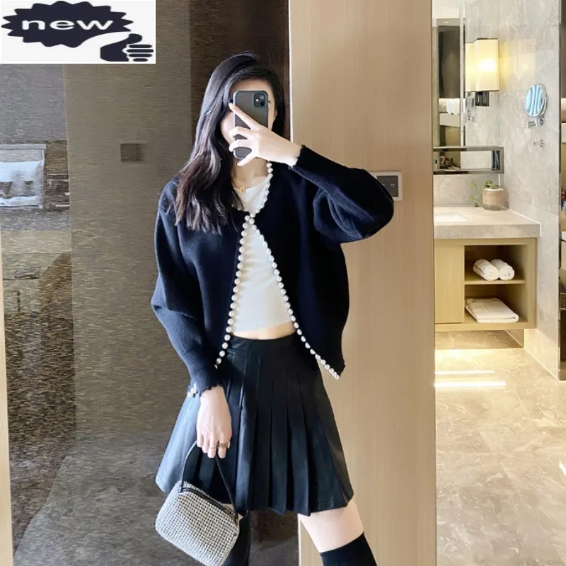 Open Stitch Coat Women Elegant Pearls Short Jacket Sweet Puff Sleeve O-Neck Knitting Cardigan Outerwear Autumn Female Tops Coats
Open Stitch Coat Women Elegant Pearls Short Jacket Sweet Puff Sleeve O-Neck Knitting Cardigan Outerwear Autumn Female Tops Coats