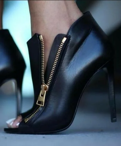 Hot Selling Black Leather Zipper Ankle Boots Peep Toe Cut-out Thin Heels Lady Dress Shoes Hollow Women Banquet Pumps Customized
Hot Selling Black Leather Zipper Ankle Boots Peep Toe Cut-out Thin Heels Lady Dress Shoes Hollow Women Banquet Pumps Customized