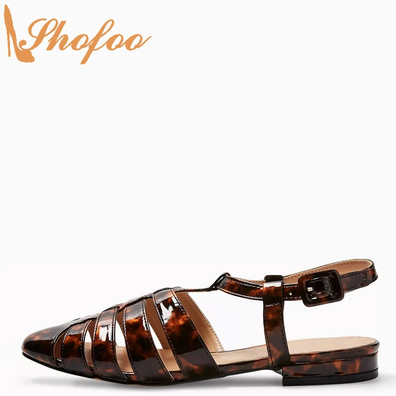 Amber Narrow Band Buckle T-Strap Enclosed Round Toe Sandals Woman Square Low Heels Large Size 12 16 Ladies Casual Shoes Shofoo
Amber Narrow Band Buckle T-Strap Enclosed Round Toe Sandals Woman Square Low Heels Large Size 12 16 Ladies Casual Shoes Shofoo