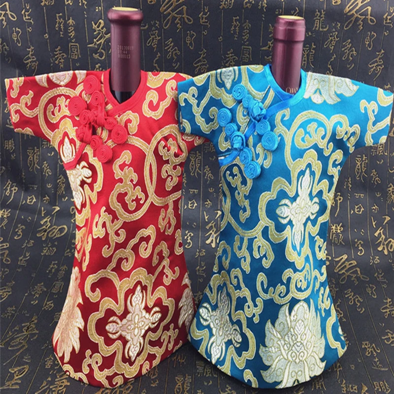 5 шт высокого класса Cheongsam Шелковый парчовый мешок бутылки вина мешочки 750 мл пылезащитный чехол в китайском стиле украшение для домашнего стола
5 шт высокого класса Cheongsam Шелковый парчовый мешок бутылки вина мешочки 750 мл пылезащитный чехол в китайском стиле украшение для домашнего стола