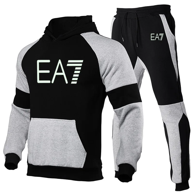 2020Spring and autumn men's two-piece striped sportswear men's full-sleeved top with hood + outdoor sports pants track suit suit
2020Spring and autumn men's two-piece striped sportswear men's full-sleeved top with hood + outdoor sports pants track suit suit